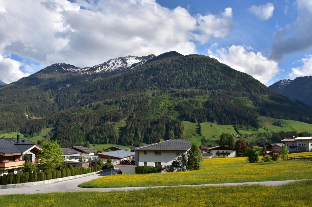 Haus Schwaighofer Apartment Neukirchen am Grossvenediger Bagian luar foto