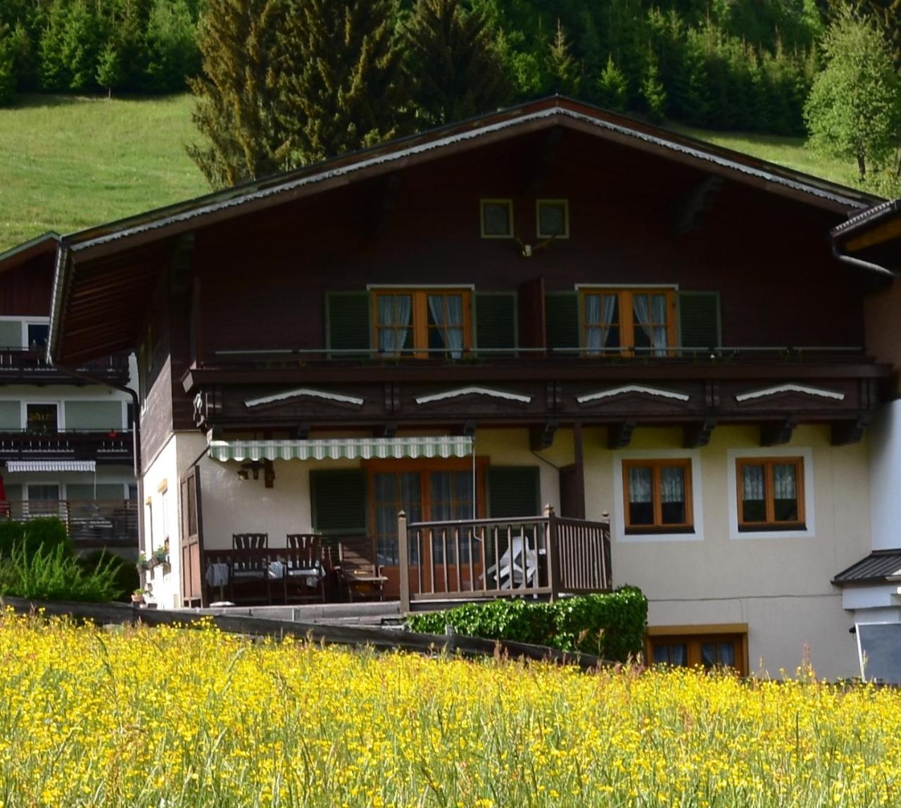 Haus Schwaighofer Apartment Neukirchen am Grossvenediger Bagian luar foto